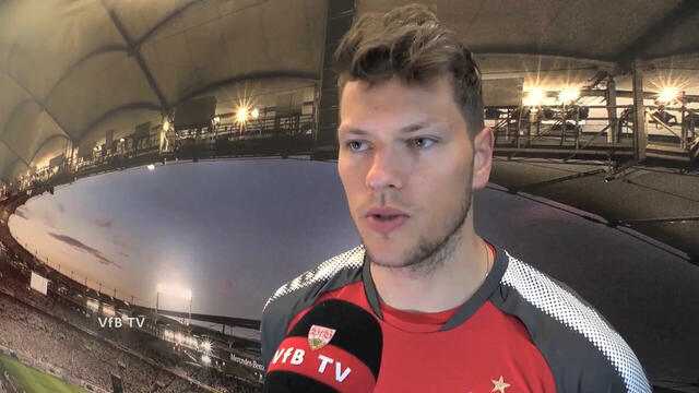 Daniel Ginczek nach dem Spiel in Mainz