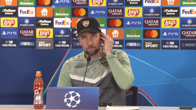 Pressekonferenz vor Slovan Bratislava - VfB