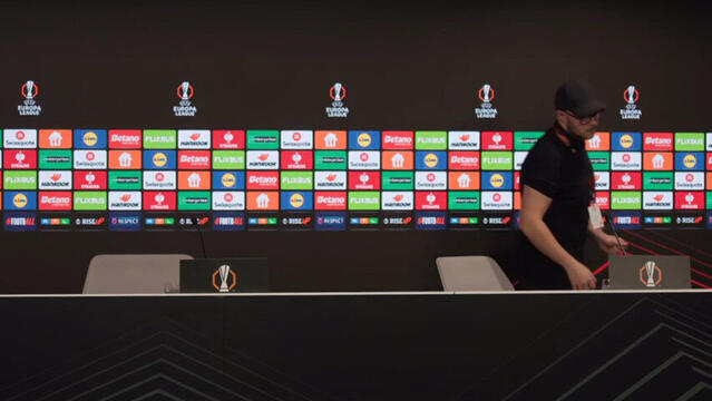 RELIVE: Pressekonferenz VfB Stuttgart - Feyenoord Rotterdam