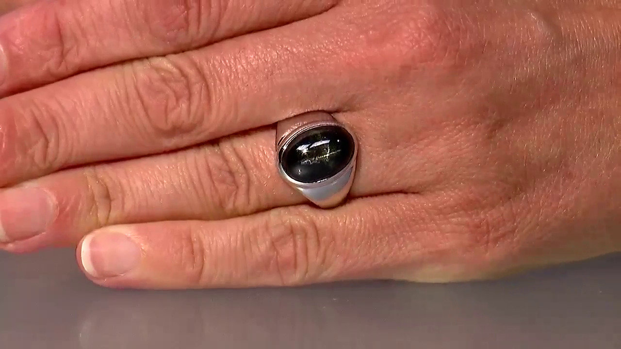 Video Zilveren ring met een Indische Ster Diopsied