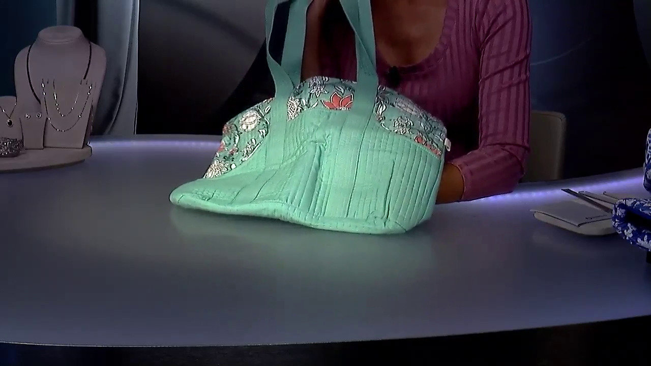 Visualizza l‘ultima asta di gioielli in Tv