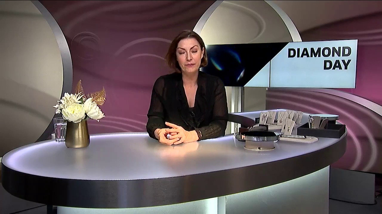Video Anello placcato in oro con Diamante Fancy