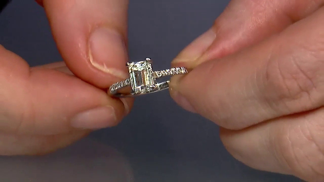 Video Canary Kunzite Silver Ring