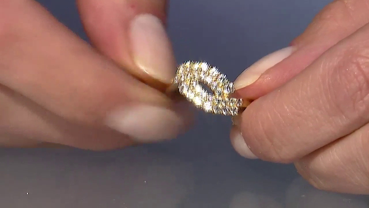 Video Gouden ring met zirkonen (Adela Gold)