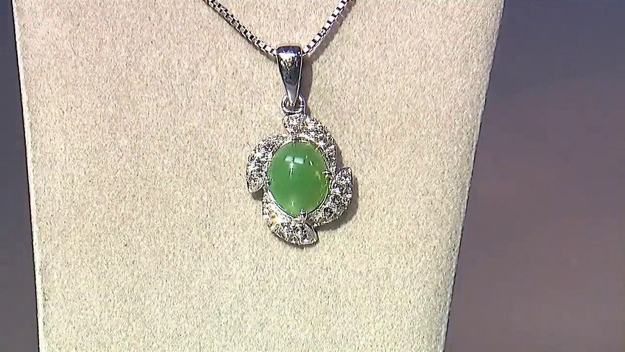 Video Imperial Chrysoprase Silver Pendant