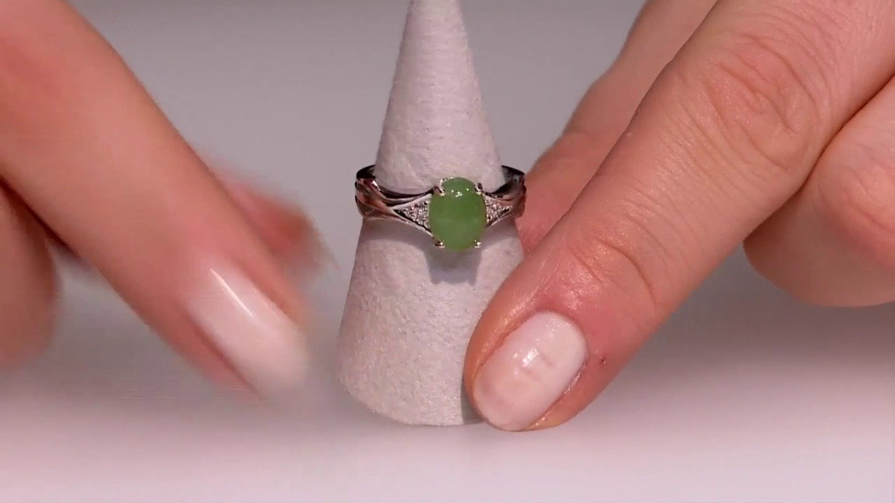 Video Zilveren ring met een keizerlijk chrysopraas