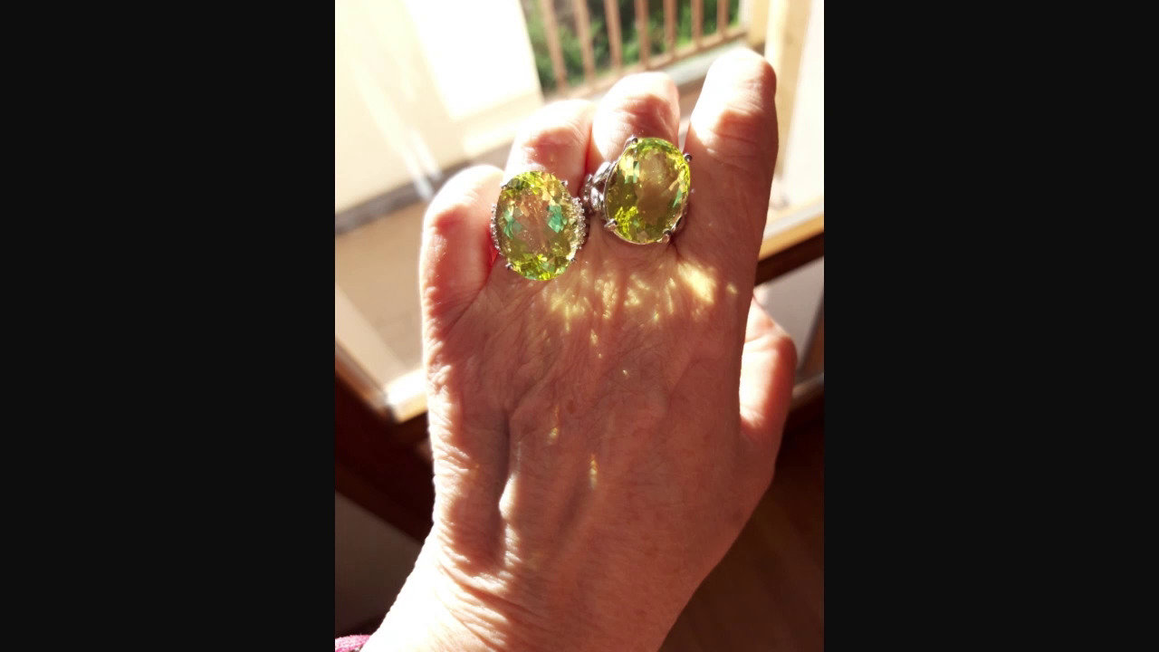 Video Anello placcato in platino con Diamante Fancy