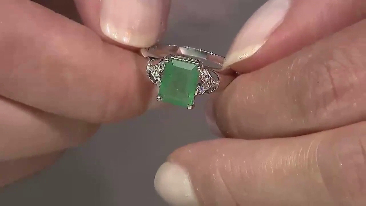 Video Anello placcato in platino con Smeraldo Bahia