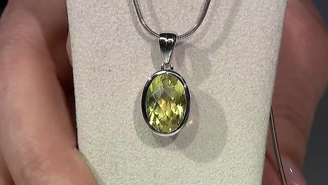 Video Ouro Verde Quartz Silver Pendant
