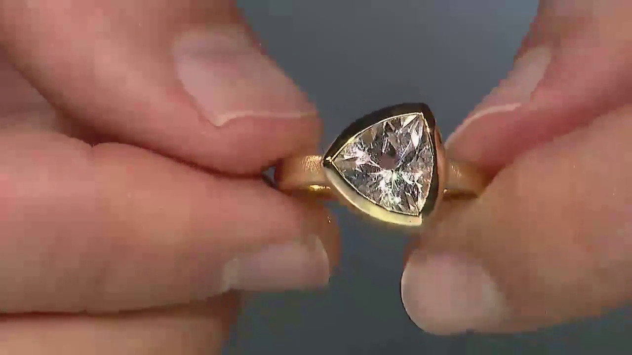 Visualizza l‘ultima asta di gioielli in Tv