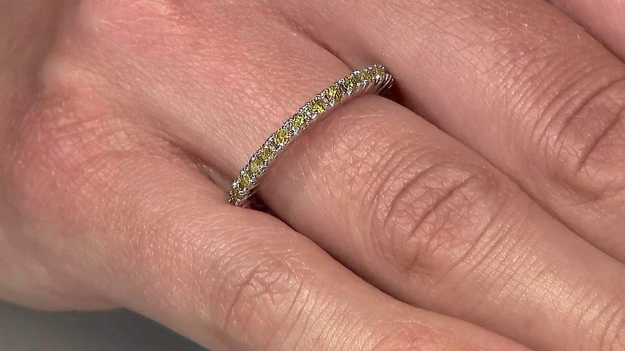 Video I3 Yellow Diamond Silver Ring