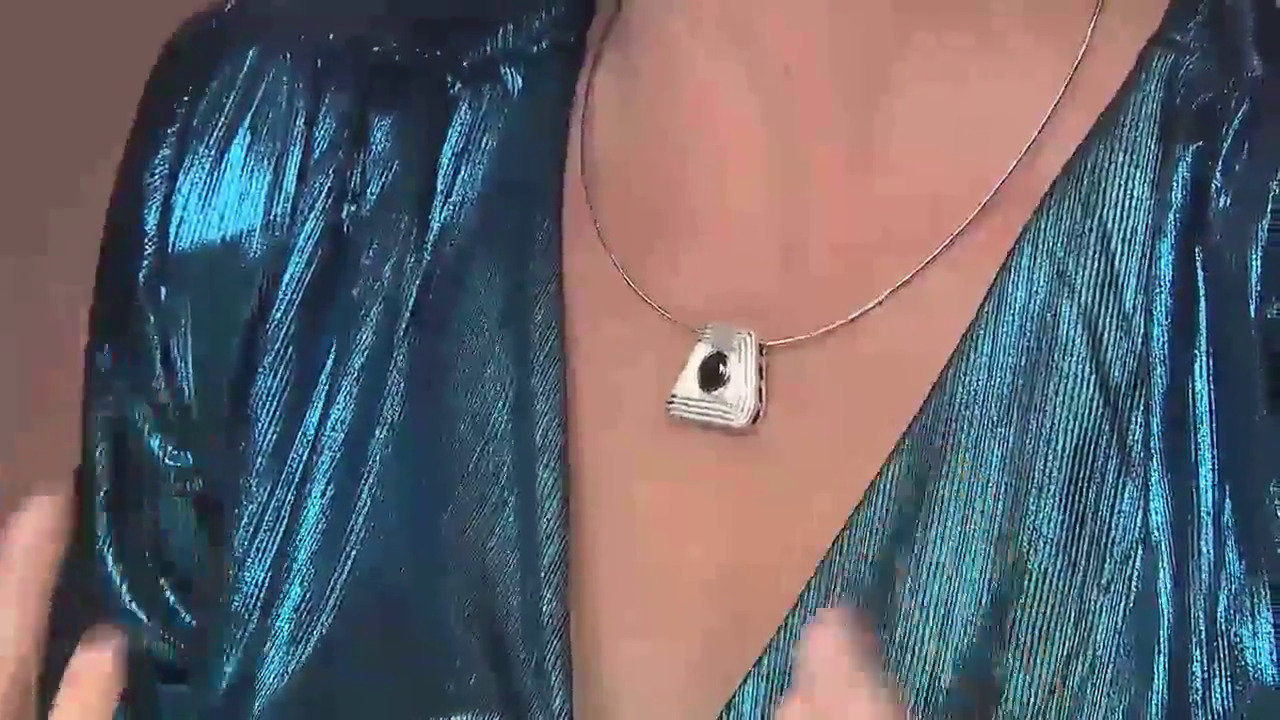 Video Ciondolo in argento con Opale Mezezo (MONOSONO COLLECTION)