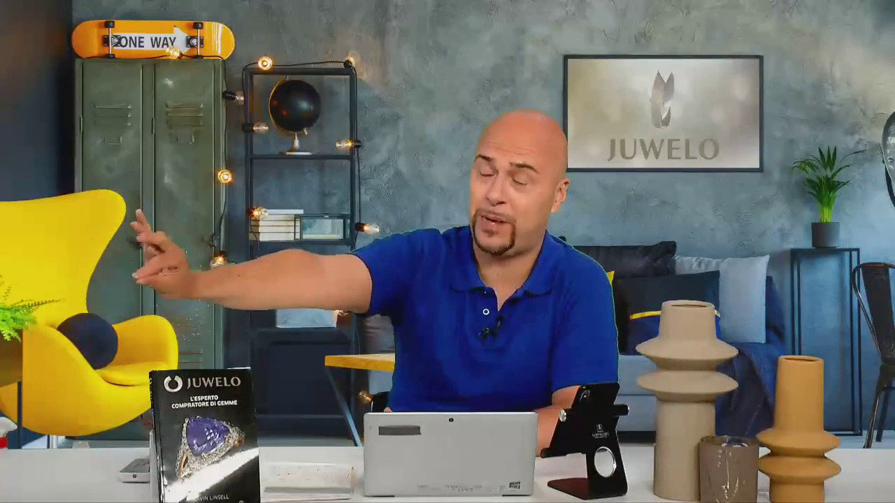 Visualizza l‘ultima asta di gioielli in Tv