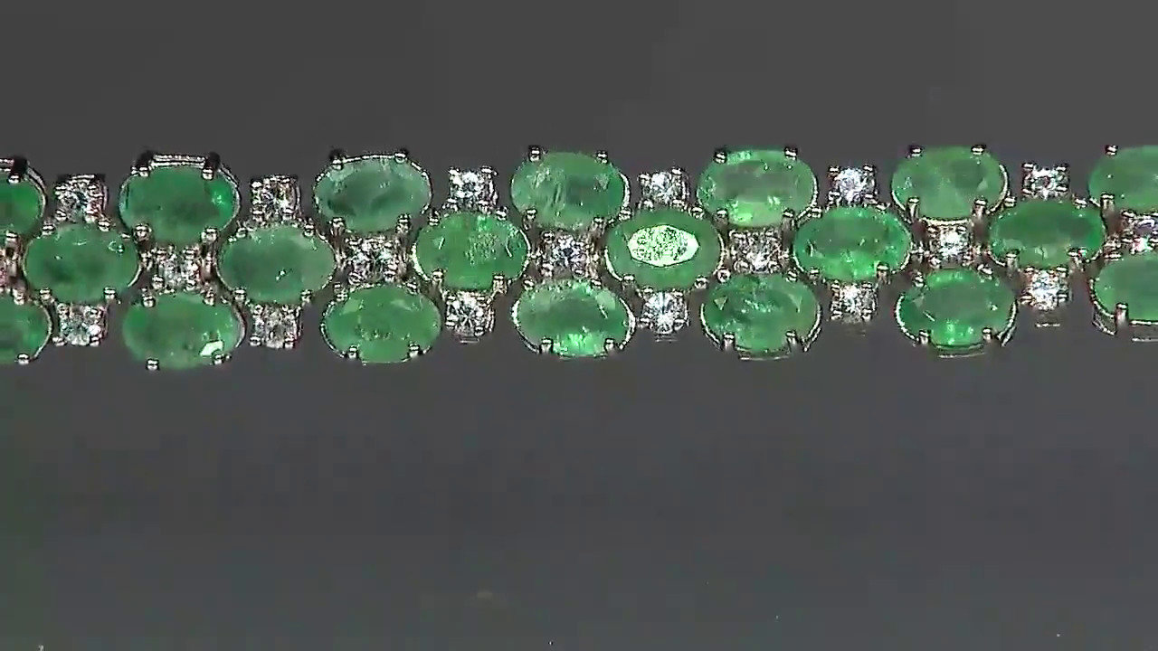 Video Zambian Emerald Silver Bracelet