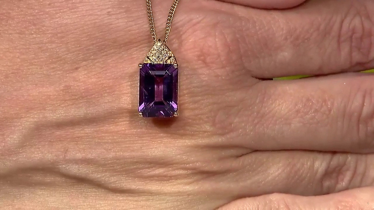 Video Bolivian Amethyst Silver Pendant