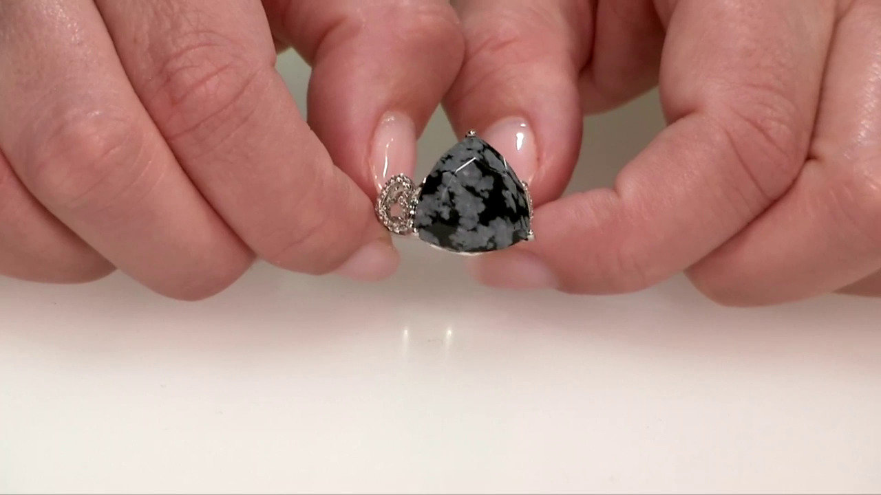 Video Zilveren ring met een sneeuwvlokken obsidiaan