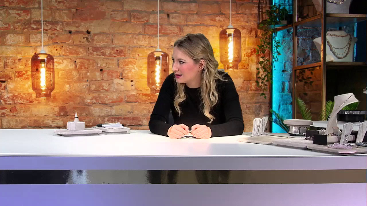 Voir l’enchère du bijou