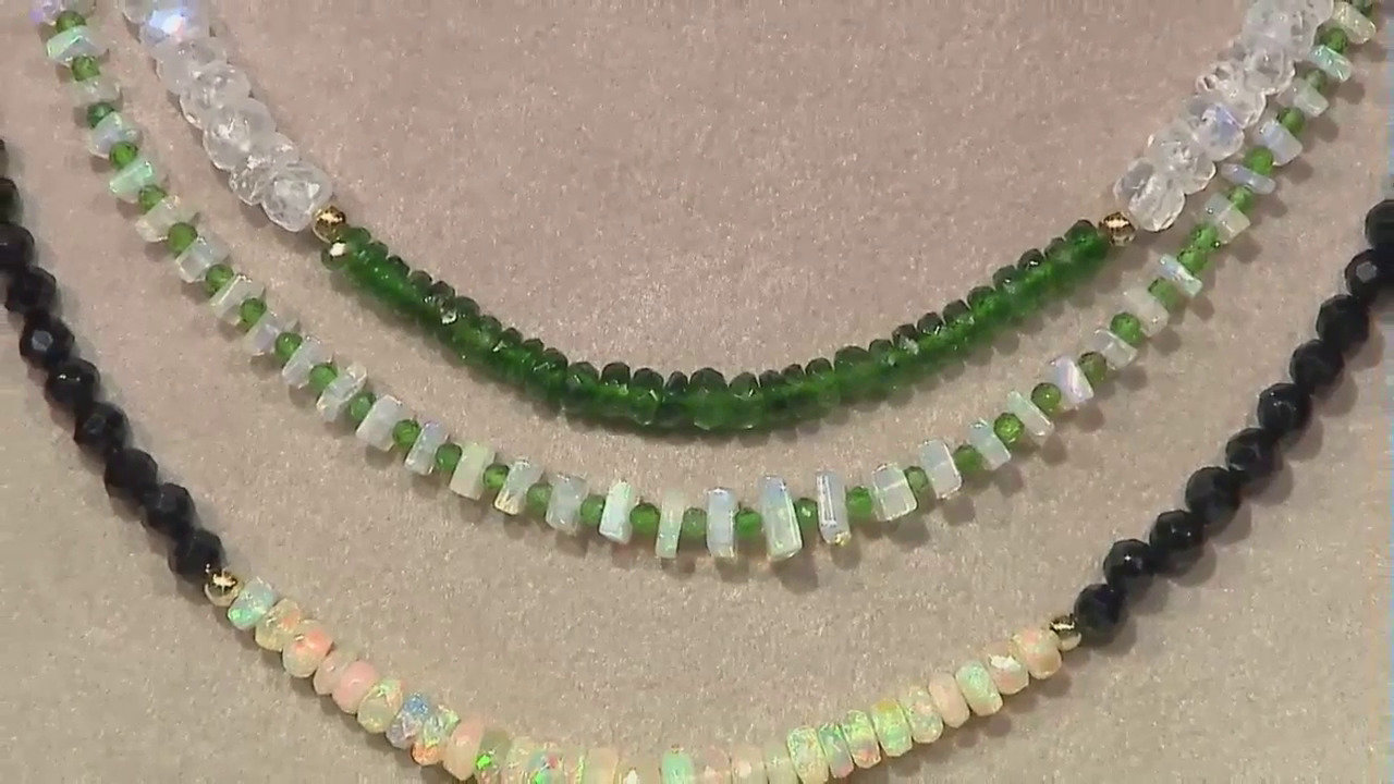 Video Collana in argento con Diopside Russo