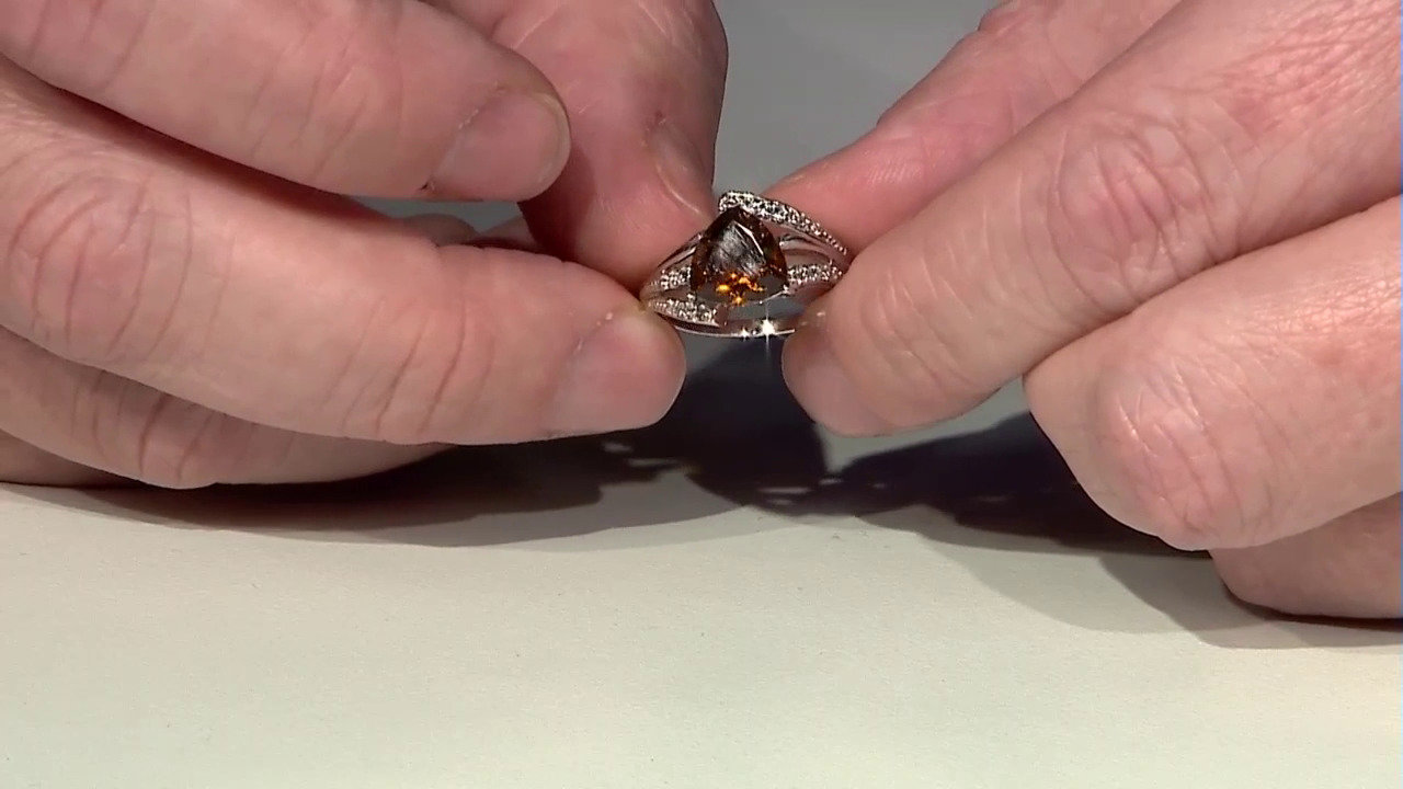 Visualizza l‘ultima asta di gioielli in Tv