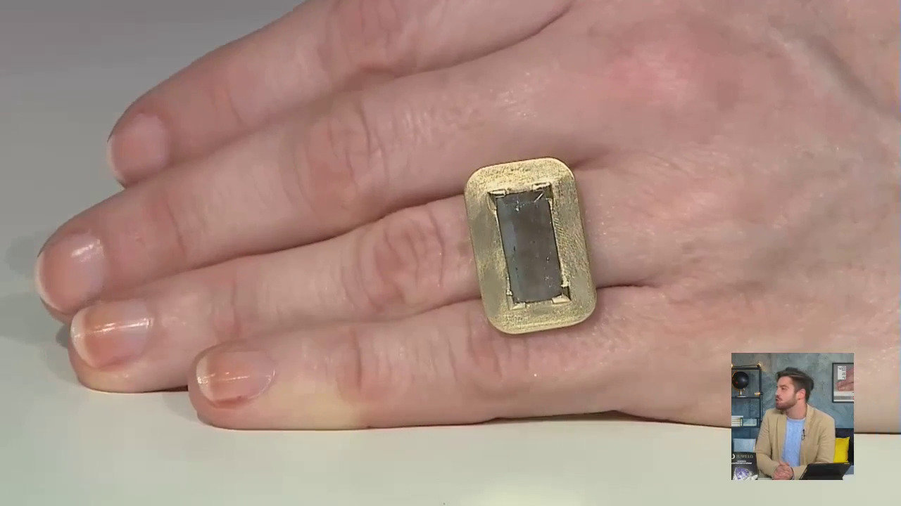 Visualizza l‘ultima asta di gioielli in Tv