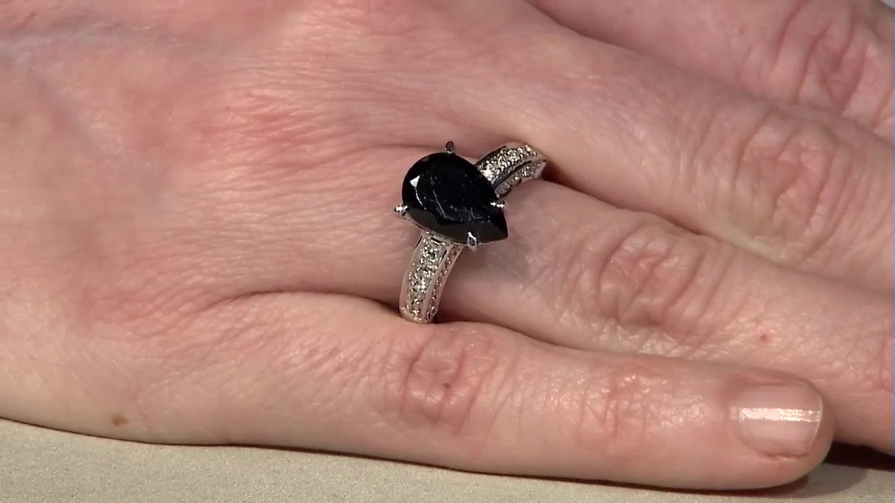 Video Zilveren ring met een zwarte spinel