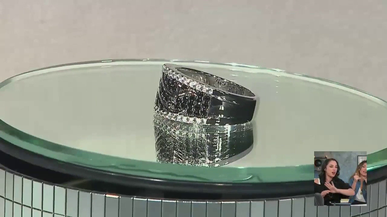 Video Anello in argento con Zircone