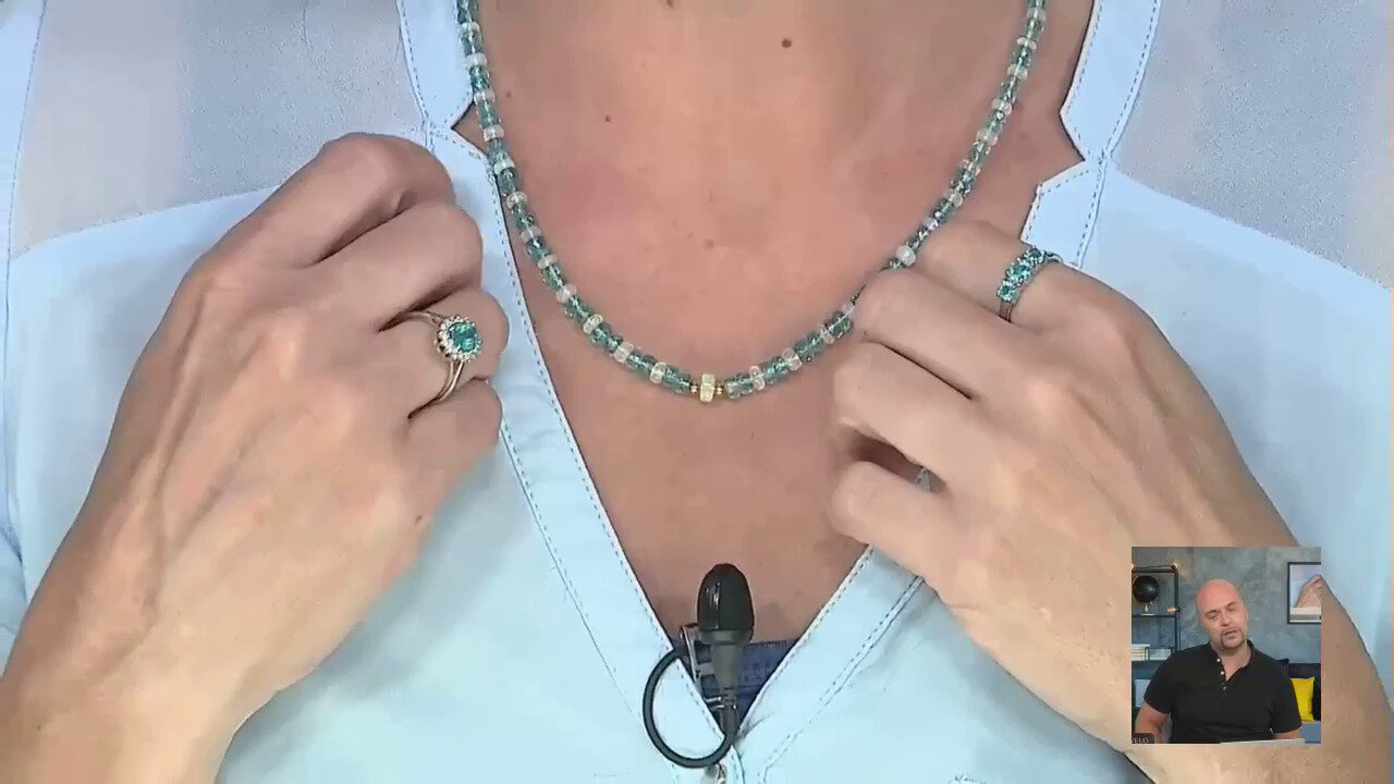 Video Anello in argento con Apatite Blu