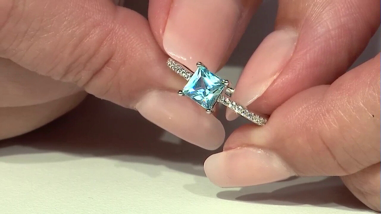 Voir l’enchère du bijou