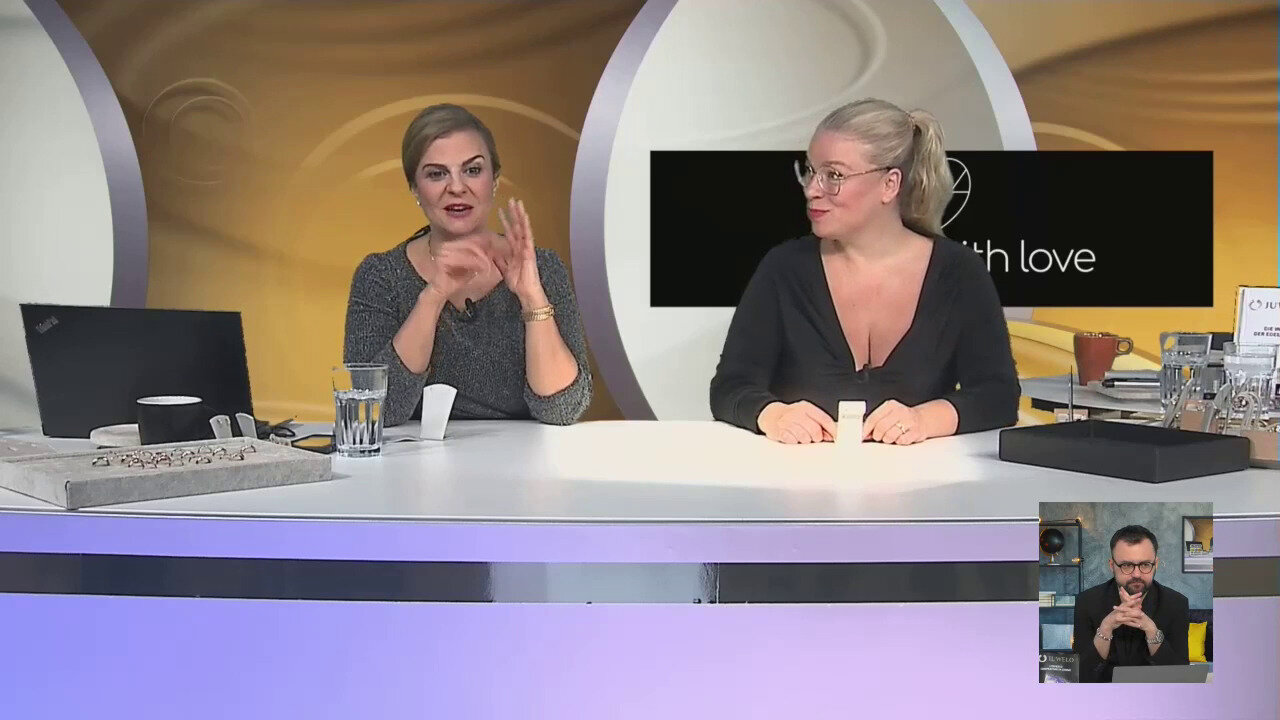 Video Orecchini in oro con Diamante SI1 (G) (Annette)