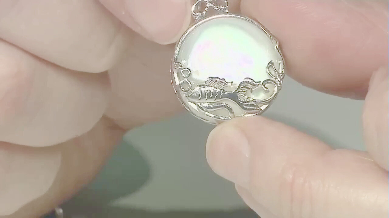 Video Ciondolo in argento con Madreperla (Art of Nature)