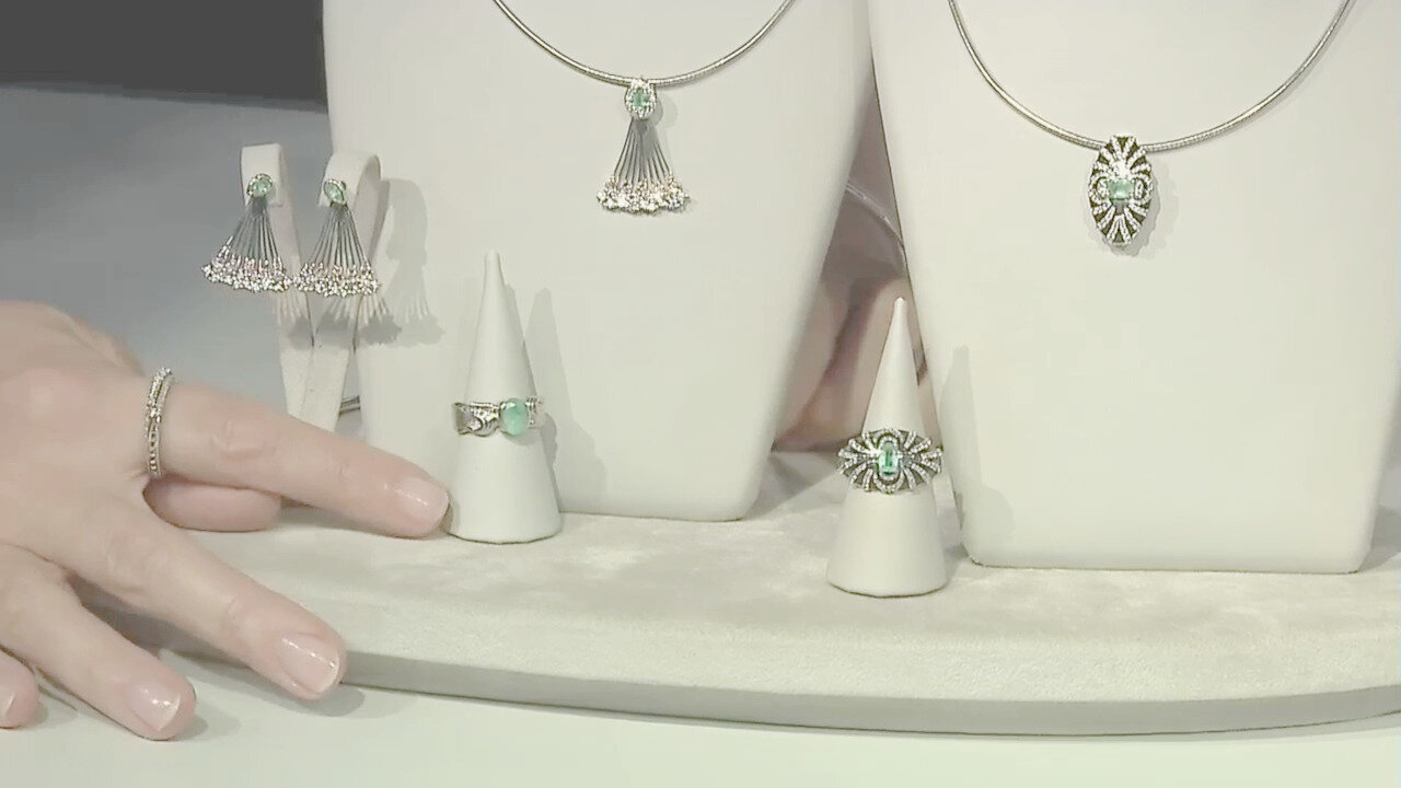 Visualizza l‘ultima asta di gioielli in Tv