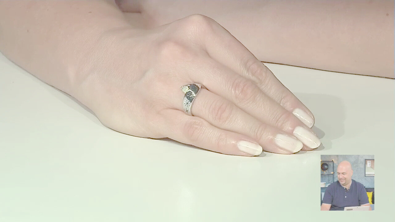 Visualizza l‘ultima asta di gioielli in Tv