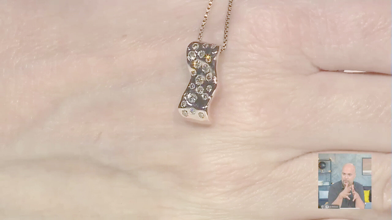 Video Ciondolo in oro con Diamante Rose de France SI1 di Argyle (Annette)