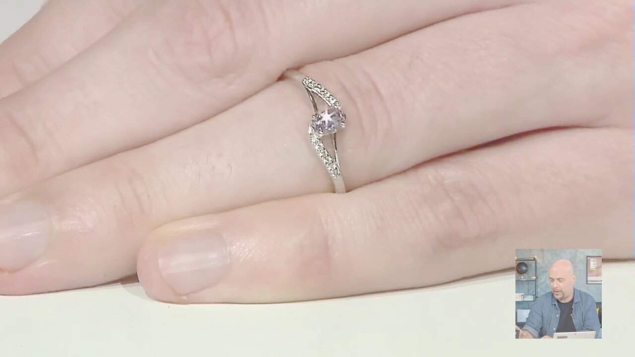 Video Anello in argento con Granato Cangiante del Madagascar