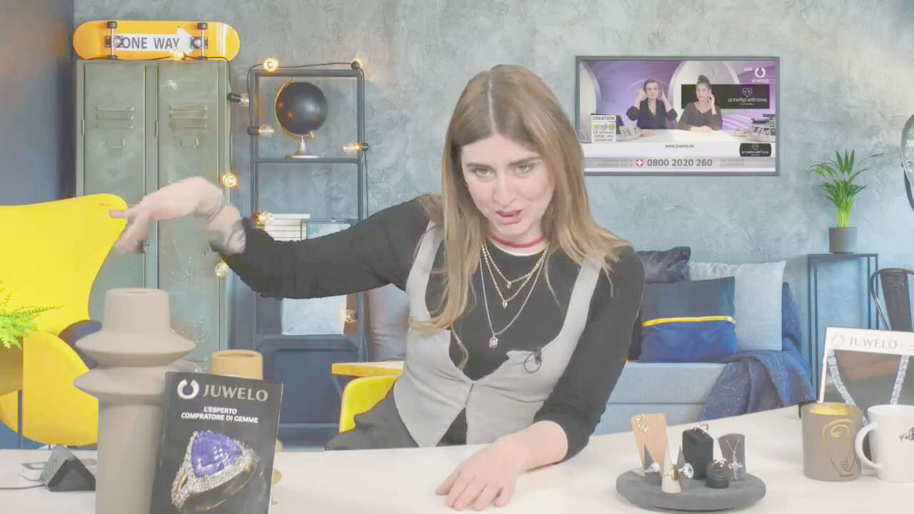 Visualizza l‘ultima asta di gioielli in Tv