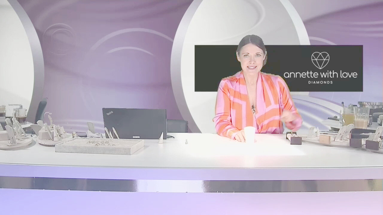 Video Ciondolo in oro con Diamante IF (D) (Annette)