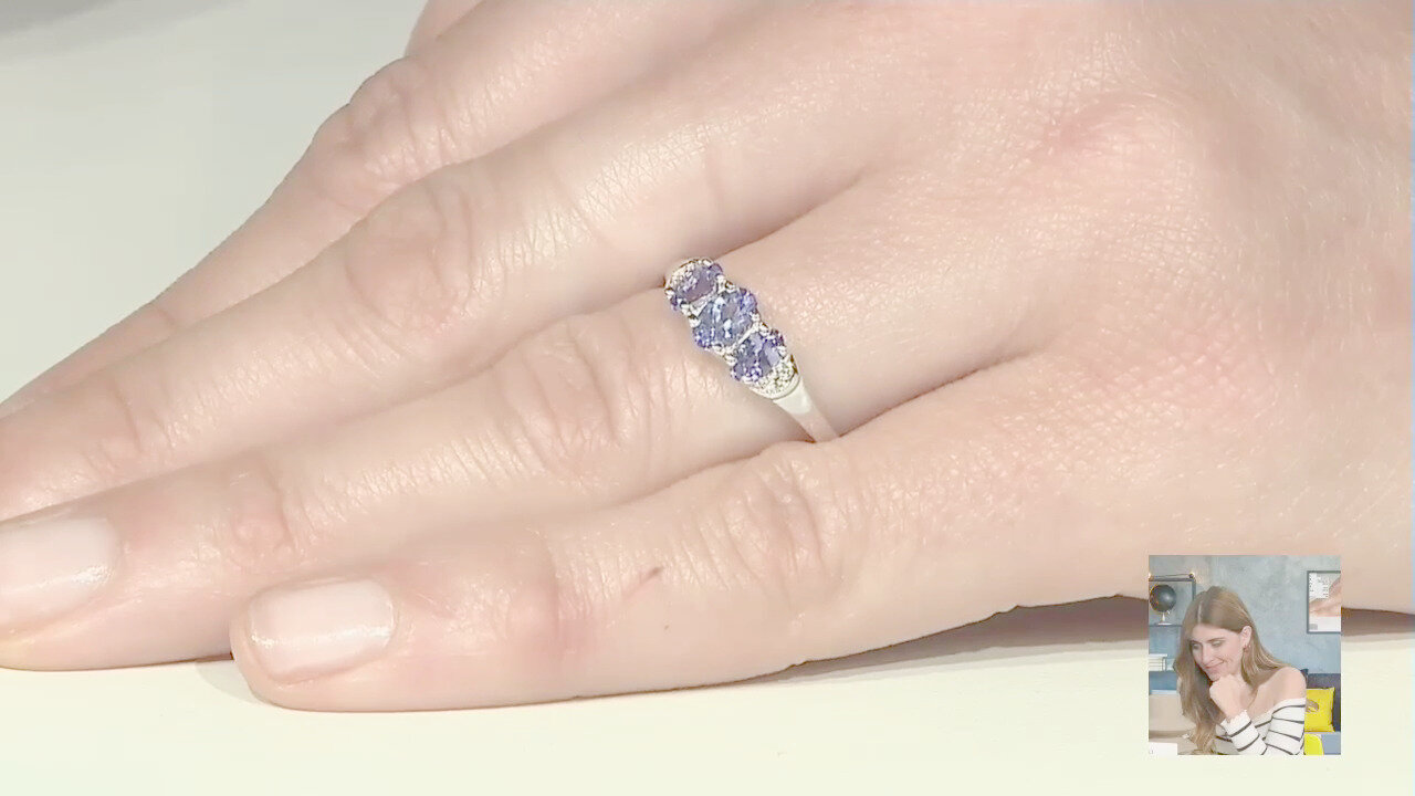 Video Anello in argento con Tanzanite