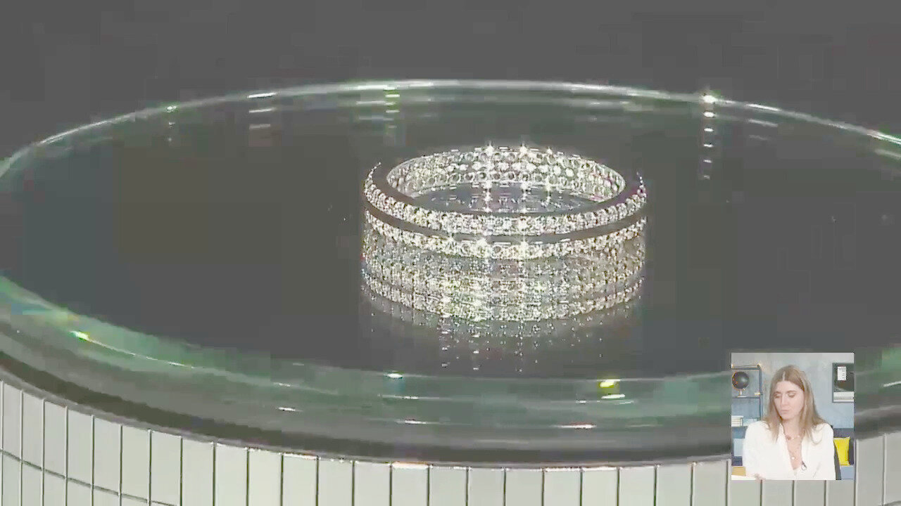 Video Anello in argento con Zircone