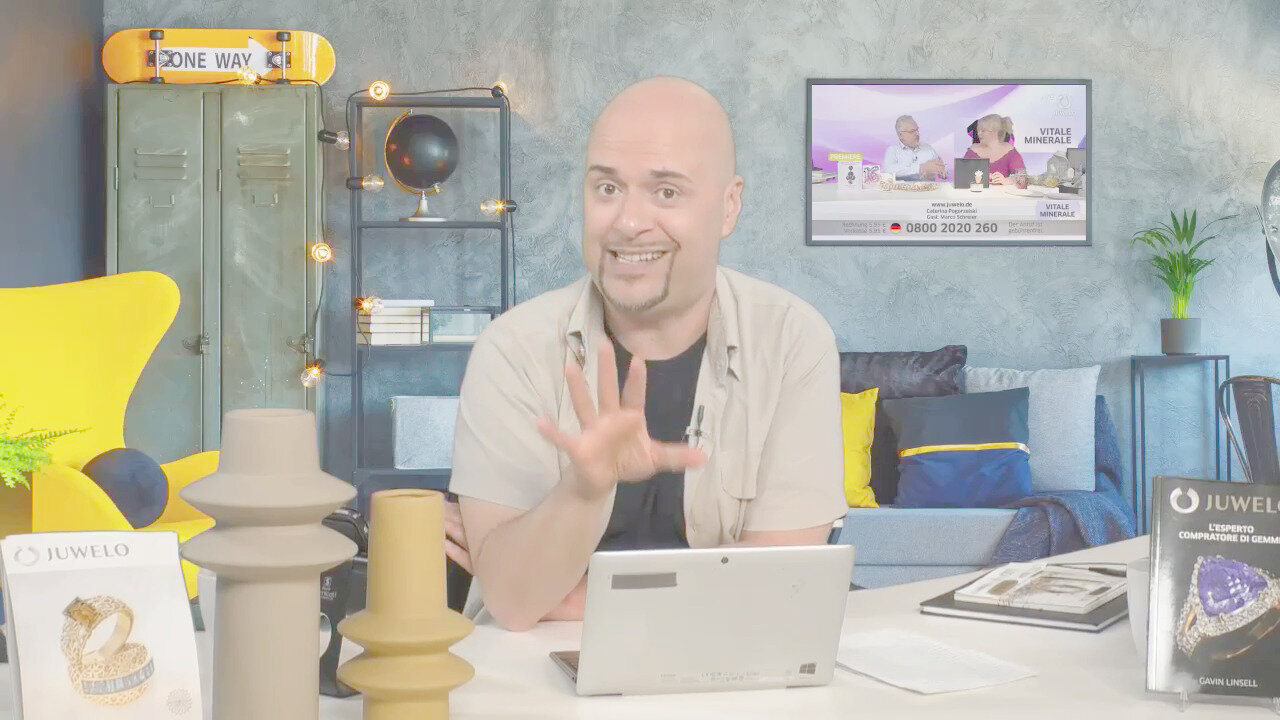 Video Accessorio con Quarzo Bianco