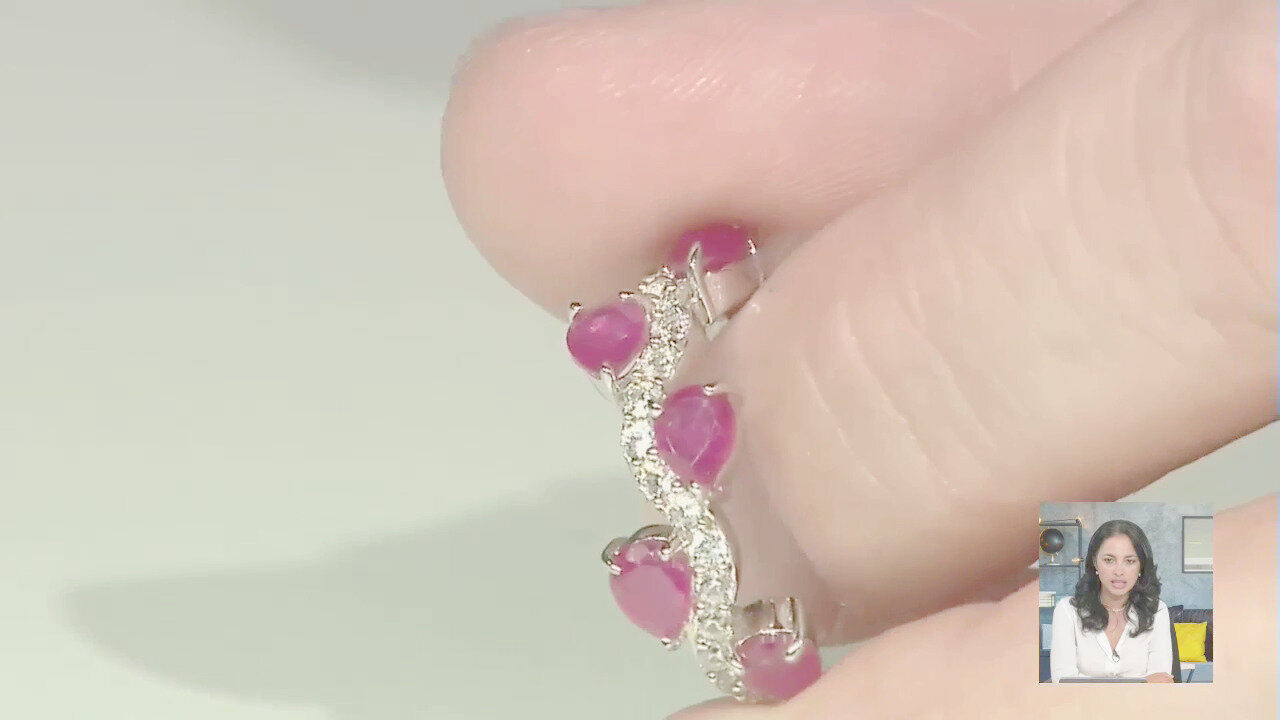 Video Anello in argento con Rubino del Madagascar