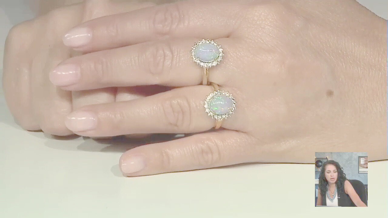 Video Anello in argento con Opale di Welo