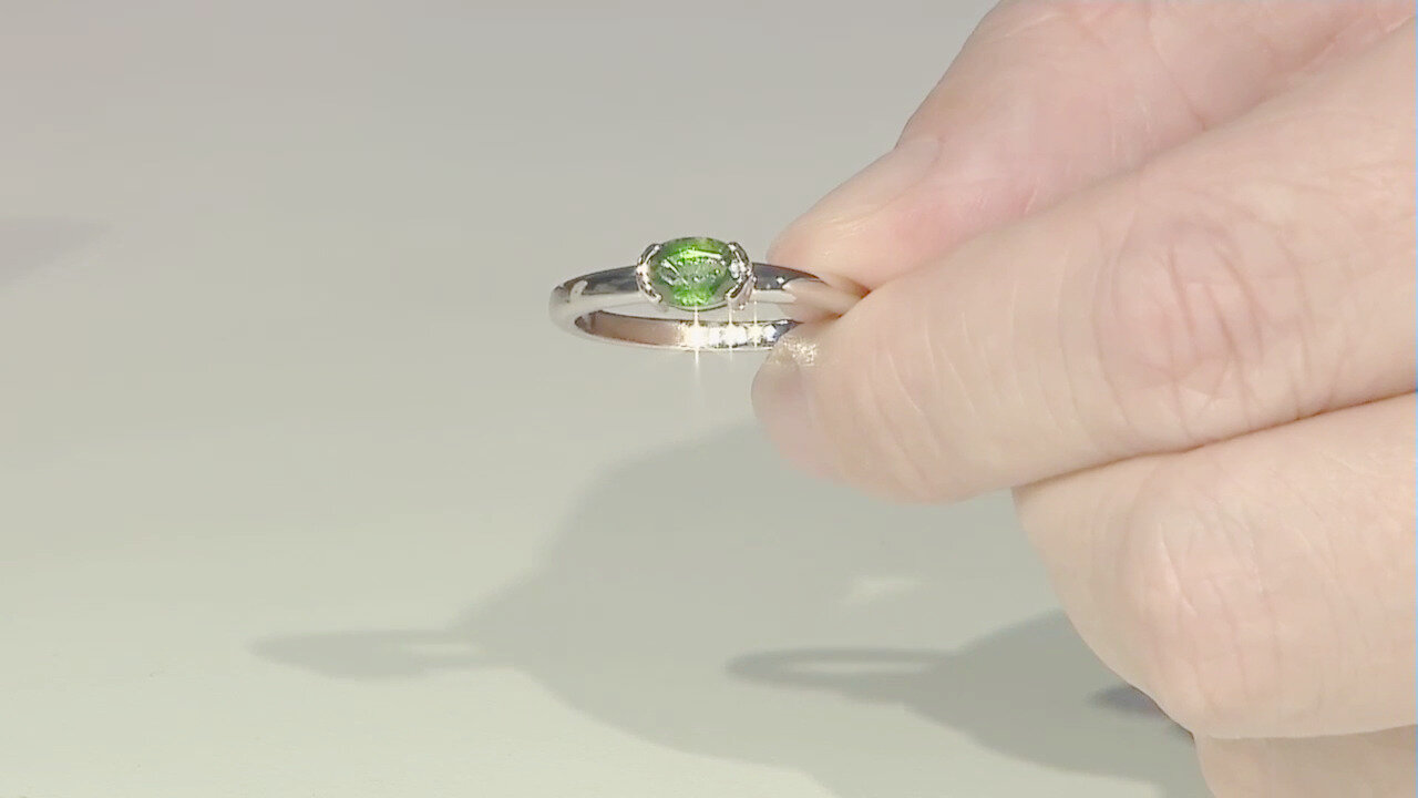 Video Anello in argento con Diopside Russo