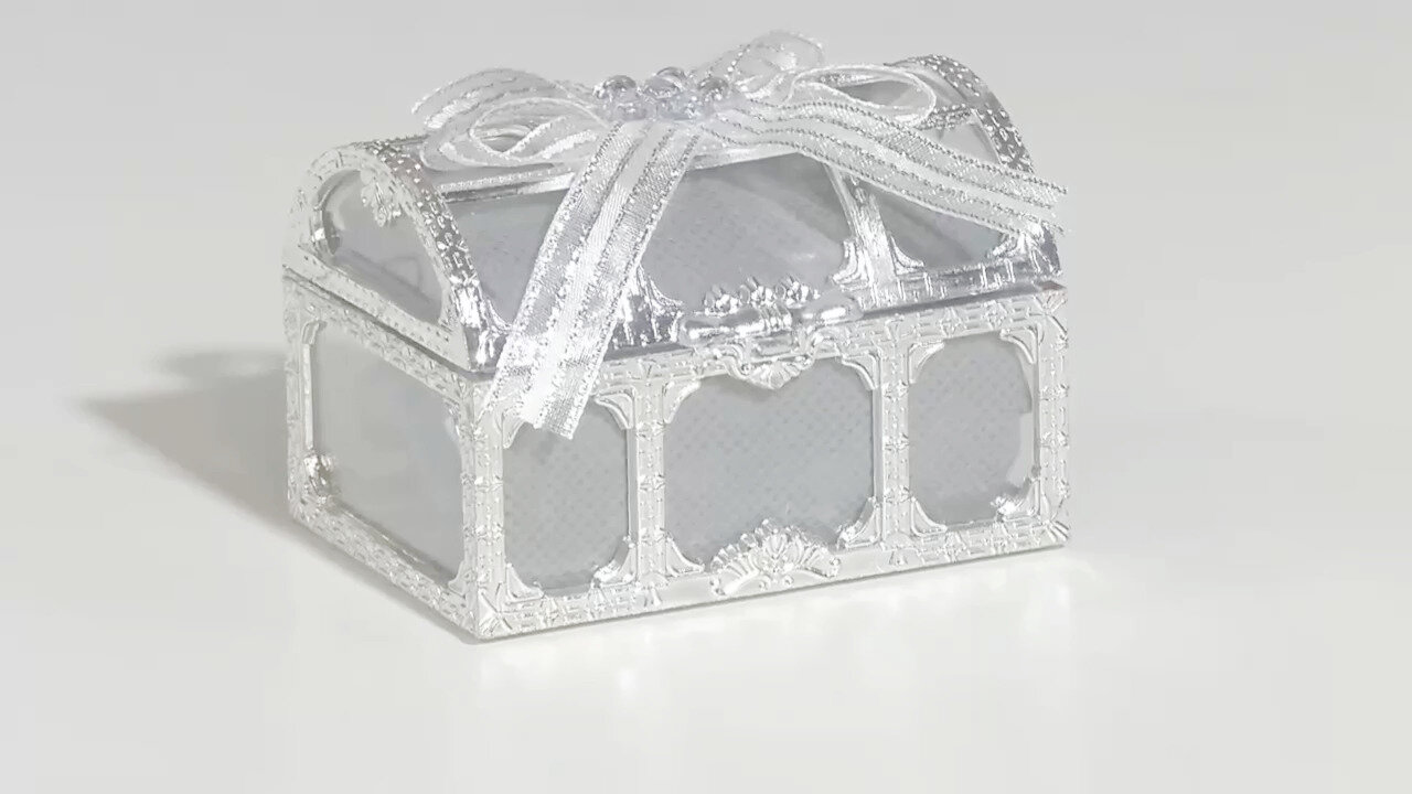 Video Orecchini in oro con Diamante Flawless (F) (LUCENT DIAMONDS)