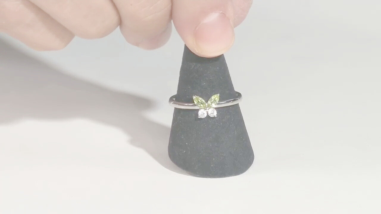 Video Anello in argento con Opale di Welo