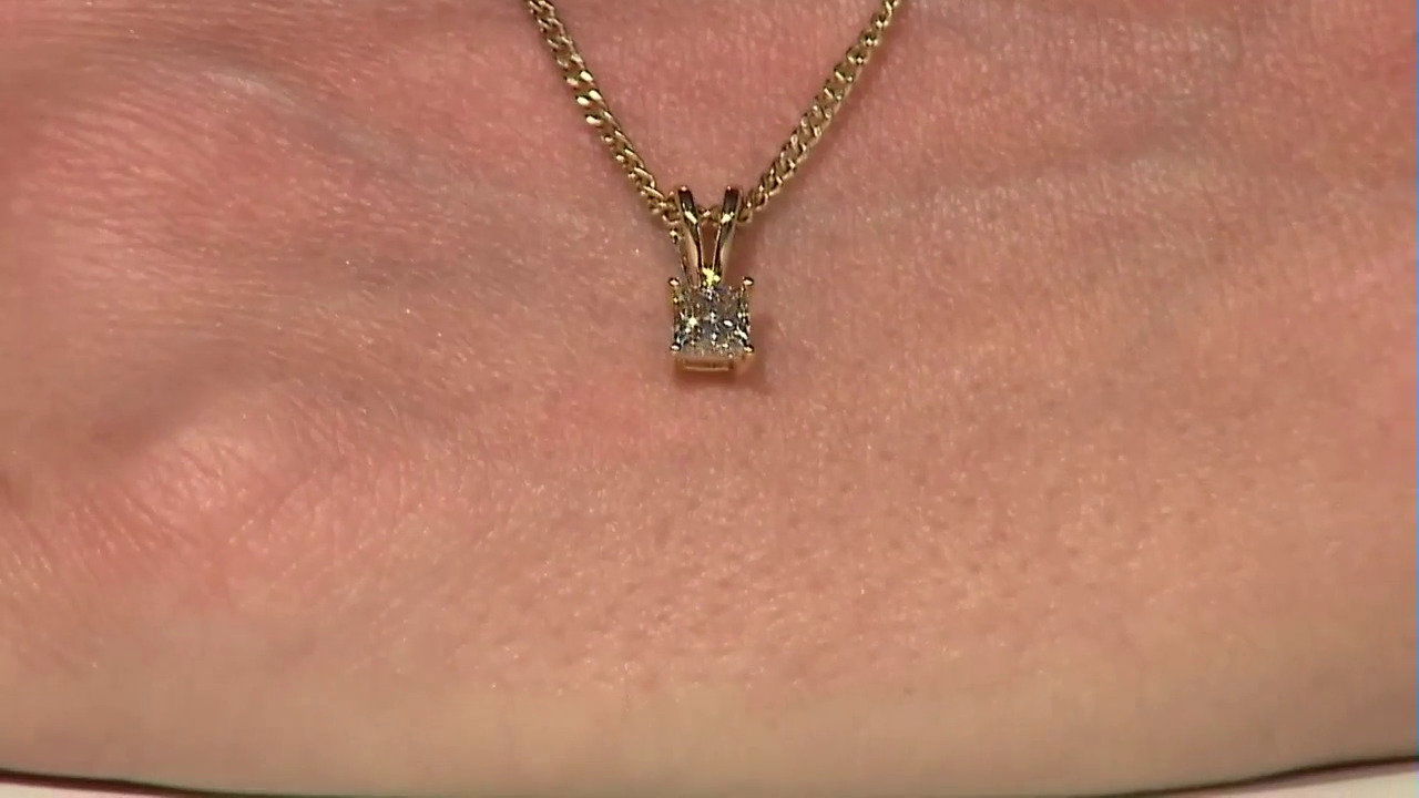Video 18K SI1 Argyle Brown Diamond Gold Pendant (Mark Tremonti)