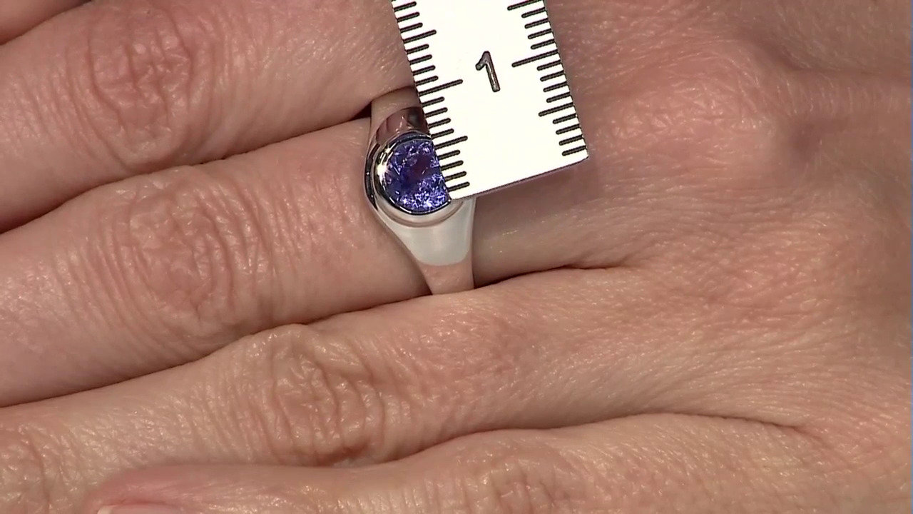 Video Tanzanite Silver Ring