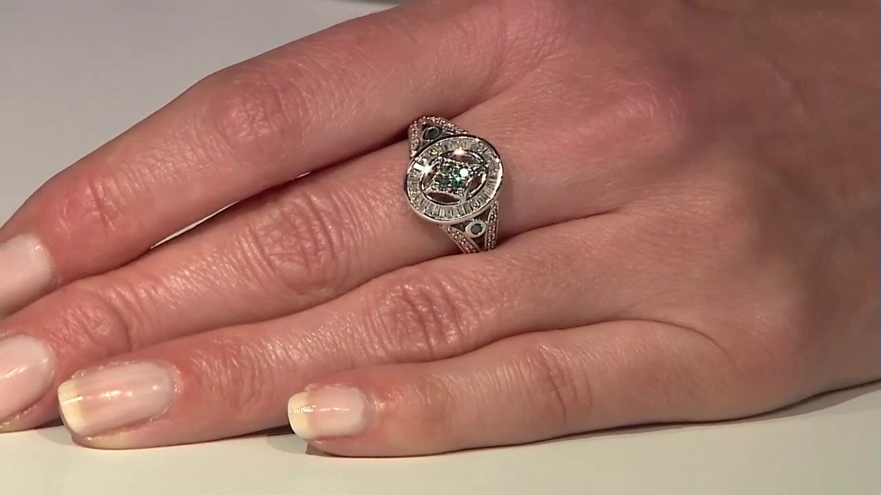 Video Blue Diamond Silver Ring