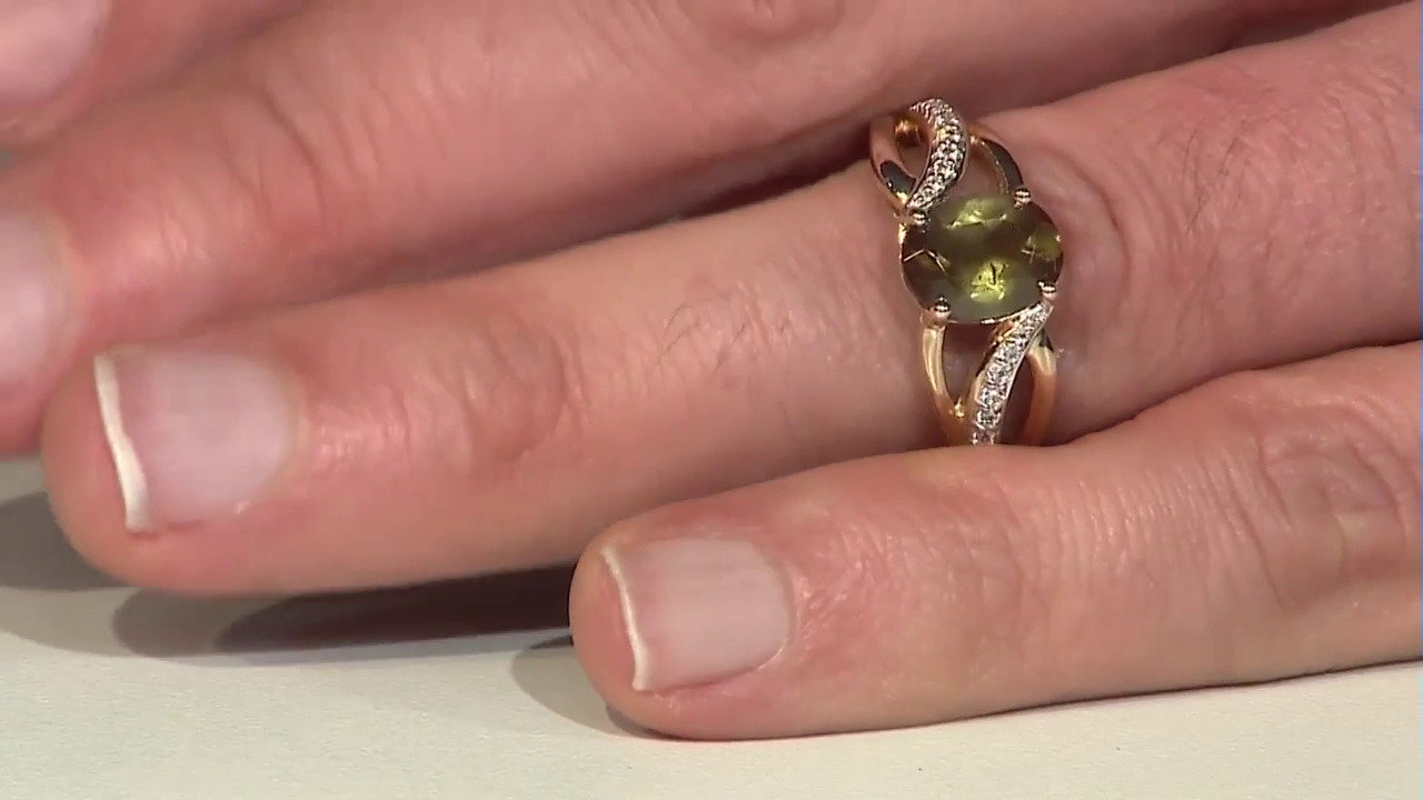 Video Gouden ring met een andalusiet