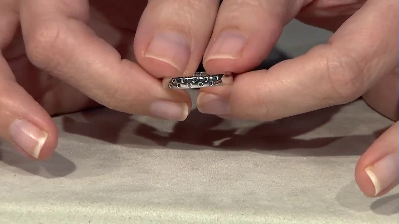 Video I3 Blue Diamond Silver Ring