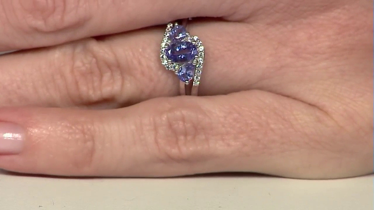 Video Tanzanite Silver Ring